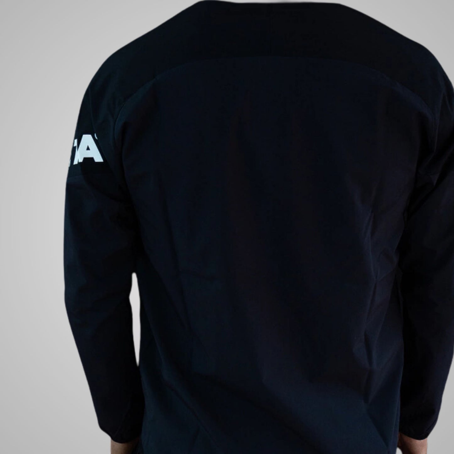 Blusa Windbreaker Preta